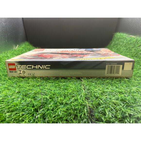 LEGO Technic: Slammer Turbo (8242) – Brand New & Sealed - Picture 9 of 10